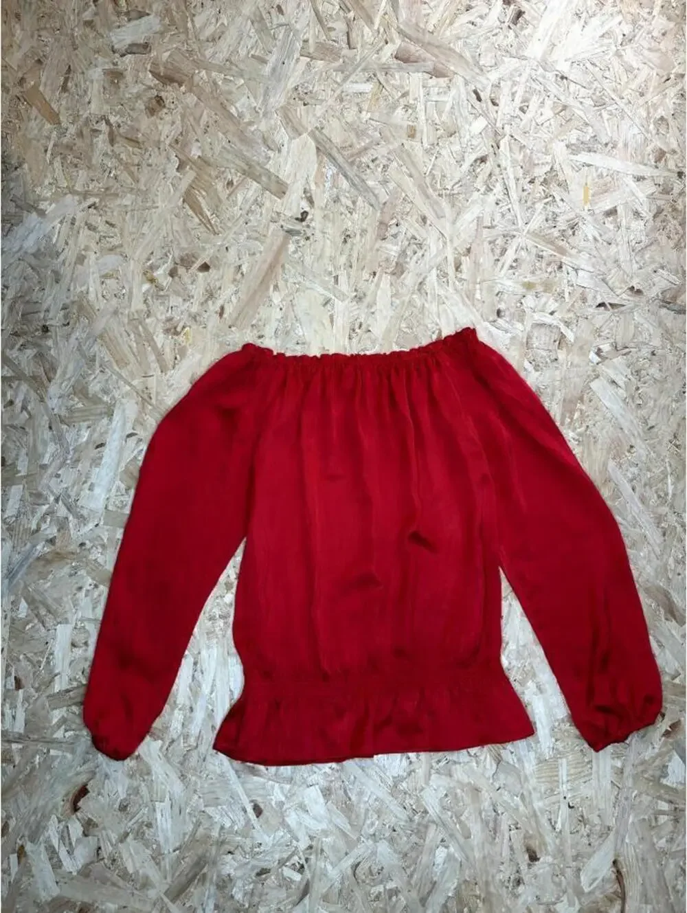 Michael Kors Off The Shoulder Blouse Womens Small Red Smocked Waist Silk Top